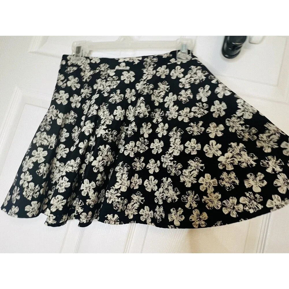 LUSH Womens Black Floral Tan Mini Skater A Line Skirt Sz XS - Picture 2 of 6